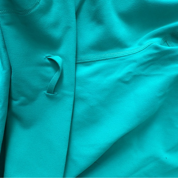 Lululemon high rise wunder train 6” - Picture 4 of 4